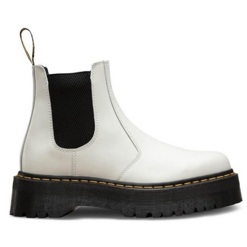 Dr Martens smooth leather platform Chelsea boots - white